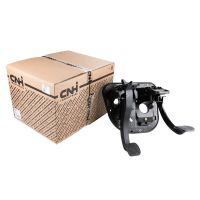 Pedali del freno e della frizione su staffa