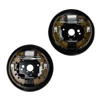 Kit di freni premontato su piastre di ancoraggio a sinistra / destra