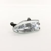 Faro anteriore sinistro