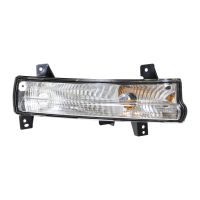 Luce di marcia diurna a destra