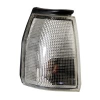 Indicatore di direzione anteriore destro bianco