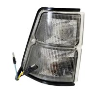 Indicatore di direzione anteriore destro bianco