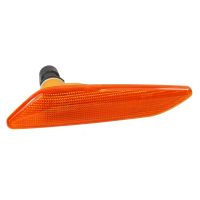 Indicatori laterali gialli a destra