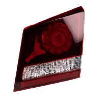 Parte interna destra del fanale posteriore