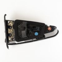 Luce posteriore parte interna a destra