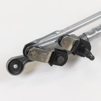 Collegamento del tergicristallo con motore