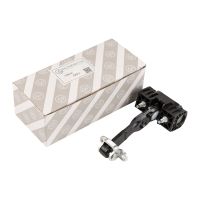 Fermo della porta anteriore su entrambi i lati