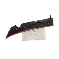 Copertura sotto i bracci dei tergicristalli a destra