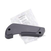 Binari dei sedili Carenatura in alto a sinistra Sedile passeggero