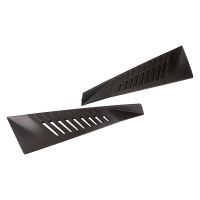 Listello decorativo sul paraurti anteriore