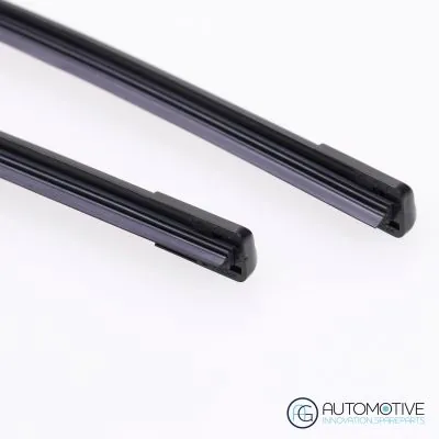 Kit Spazzole Tergicristallo Lampa 19257 - 1 Spoiler 61 Cm + 1 Standard 61 Cm - Attacchi Universali Per Auto